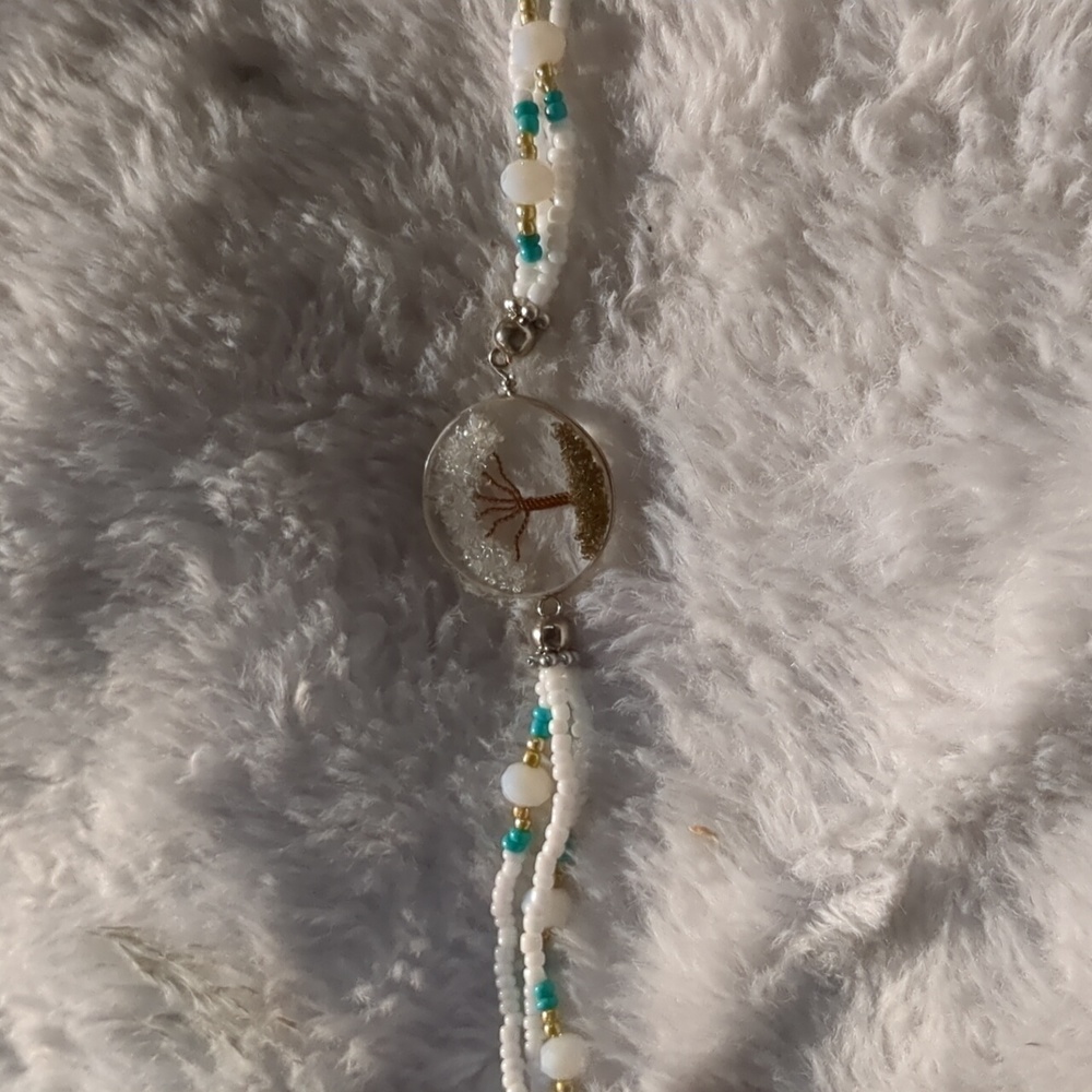 Beaded bracelet with Tree of Life white, aqua, & gold